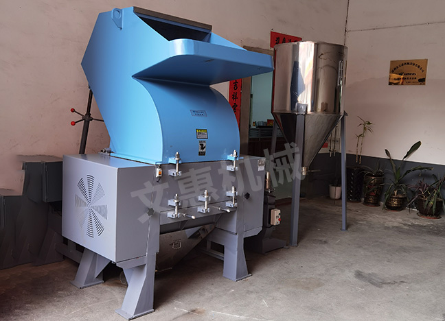 強力粉碎機的刀片針對強力粉碎（suì）機有多大的用途